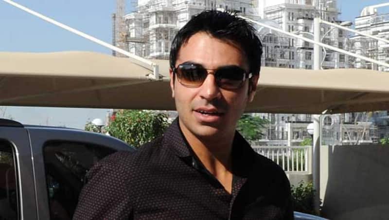Salman Butt and other tainted cricketer's ban ends in September 2015 &copy; AFP