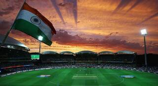 Virat Kohli, Ravi Shastri unfurl the National flag at Galle