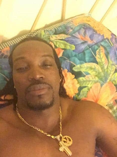Guess, what unwell Chris Gayle is thinking about?