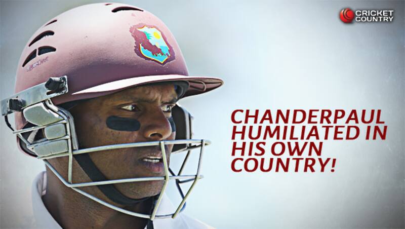 Shivnarine Chanderpaul was asked if he was an immigrant by an airport official © Getty Images