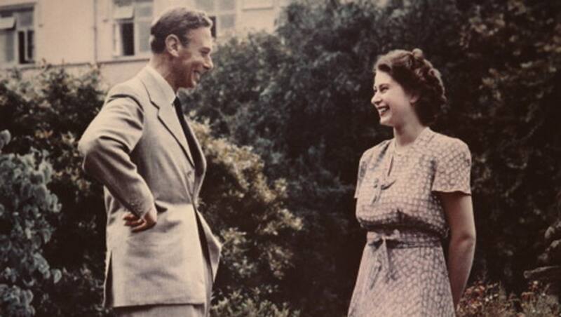 King George VI (left) passed away on February 6, 1952, resulting in a rest day in the Madras Test. Queen Elizabeth II succeeded him © Getty Images