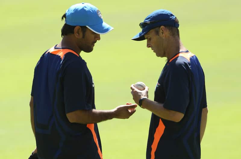 Former India coach Gary Kirsten believes criticism of MS Dhoni is uncalled for &Acirc;&copy;  Getty Images