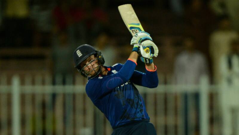 Jos Buttler played a healthy innings of 33 &Acirc;&copy; Getty Images