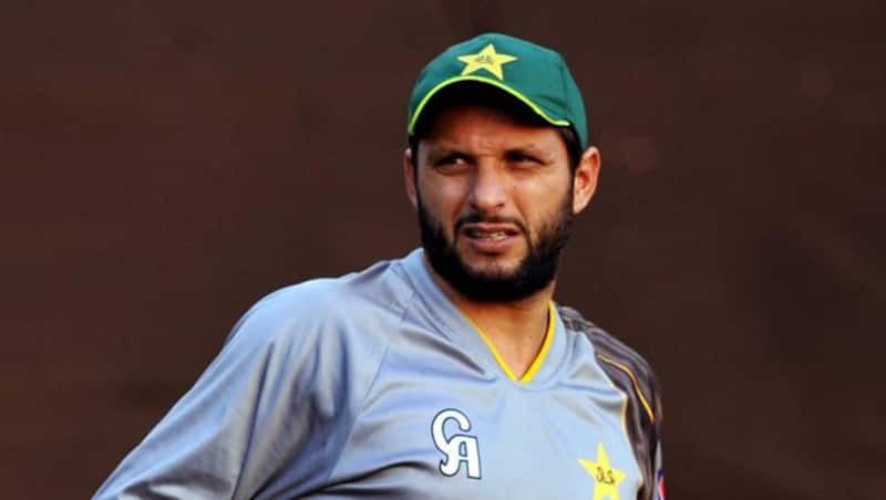 Shahid Afridi recently visited the Lady Reading Hospital in Peshawar on Tuesday to offer his support for the victims of the recent earthquake that struck both his country as well as neighbouring Afghanistan &copy; IANS