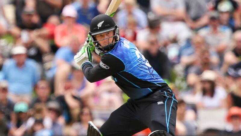 गुप्टिल की तूफानी बल्लेबाजी के आगे लाचार नजर आए श्रीलंकाई गेंदबाज © Getty Images