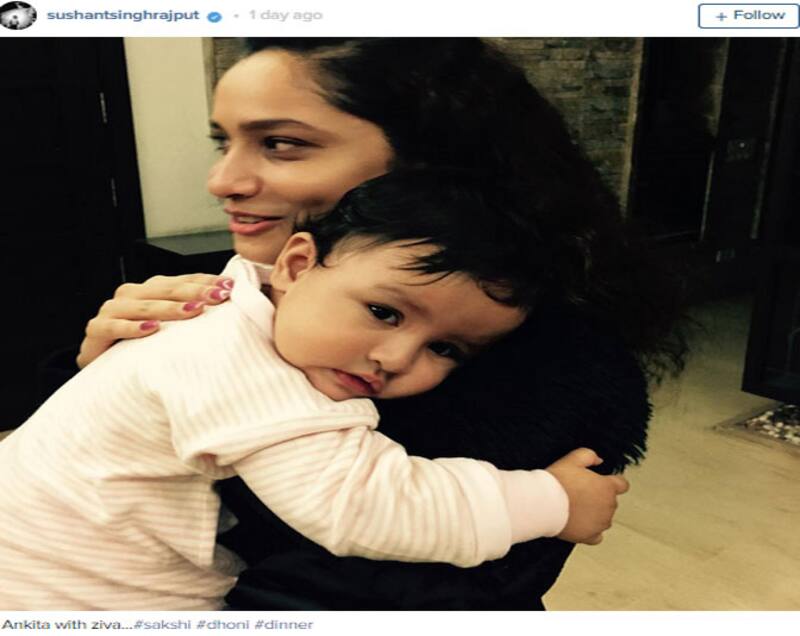 अंकिता लोखंडे भी सुशांत सिंह राजपूत के साथ धोनी के घर पहुंची और जीवा के साथ फोटो खिचाई © Sushant Singh Rajput Instagram