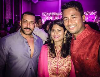 Photo: Pragyan Ojha shares a picture with Salman Khan