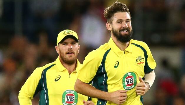 Kane Richardson (right) turned hero for his team on the day © Getty Images
