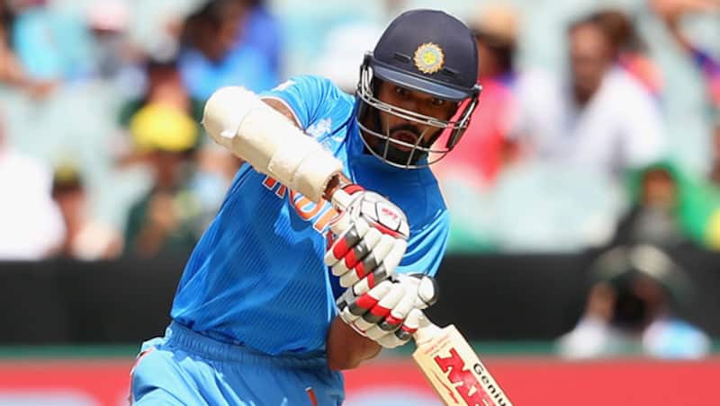 शिखर धवन ने 46 गेंदों में 74 रन बनाए  © Getty Images