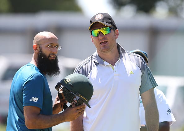 After hinting return to international cricket, Graeme Smith returns; not as a player though