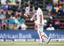 Viljoen snapped Moeen’s bat into two