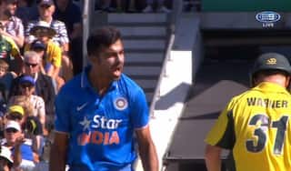 Barinder Sran makes an impressive start to his ODI career: Twitter Reactions