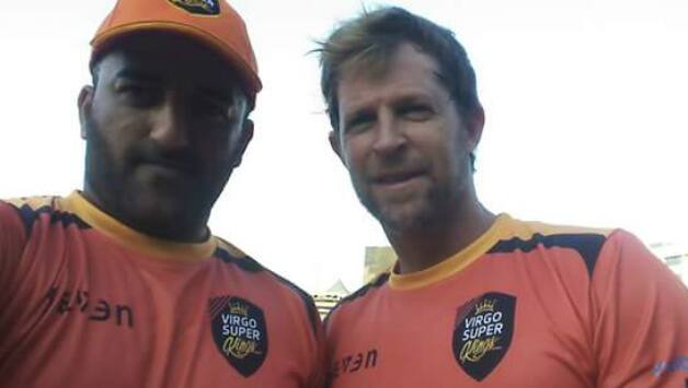 Rajesh Chauhan (left) said he could not believe Jonty Rhodes was 46 years old given his outstanding fitness. Photo courtesy Rajesh Chauhan