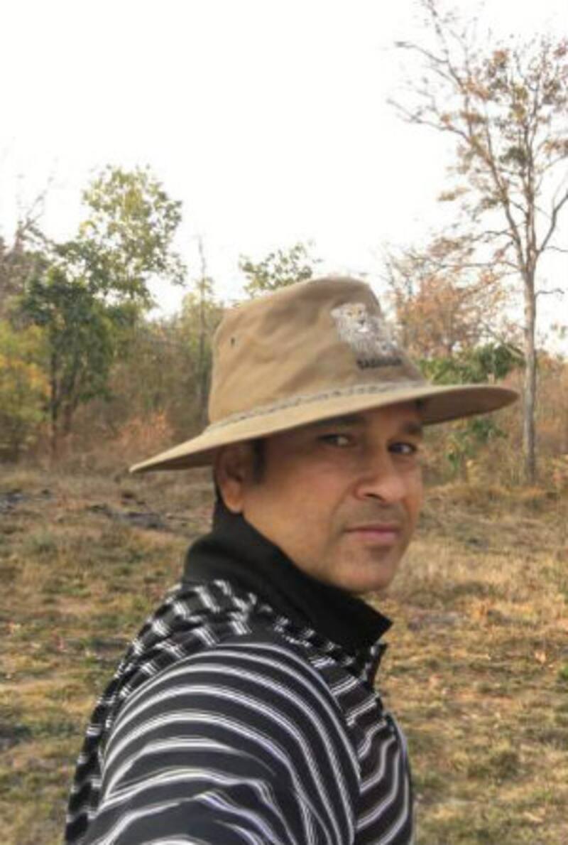 सचिन ने अपने फैंस के लिए ये फोटो पोस्ट की है (Photo courtesy: Sachin Tendulkar’s official Twitter Profile)