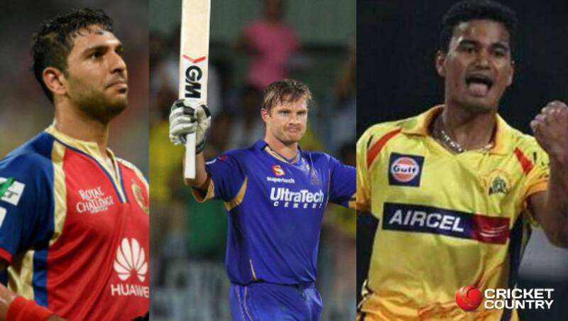 (From left) Yuvraj Singh, Shane Watson and Pawan Negi &copy; IPL