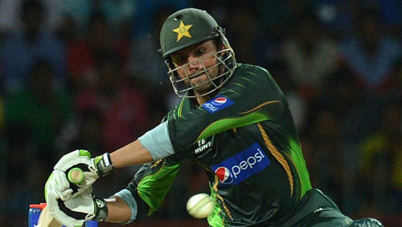 शोएब मलिक ने अपने साथी खिलाड़ियों से भारत के खिलाफ मुकाबले में सर्वश्रेष्ठ प्रदर्शन देने की मांग की © AFP