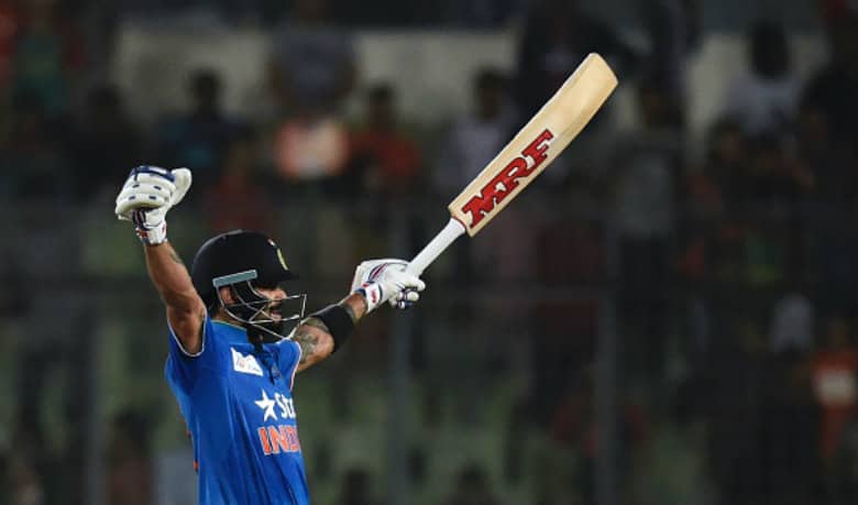 How a “booing crowd pumps up” Virat Kohli!
