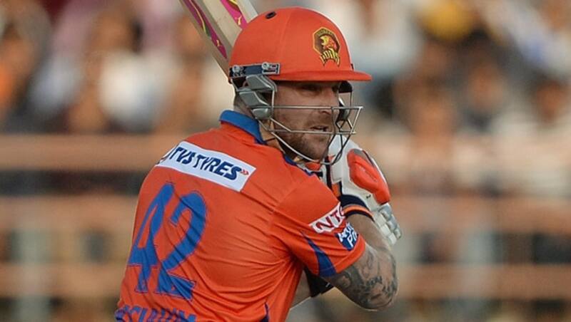 Gujarat-Lions-batsman-Brendon-McCullum-(R)-plays-a-shot
