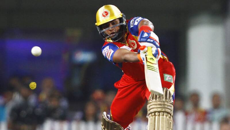 Sarfraz Khan taking lessons from the best hitters © IANS (File Photo)