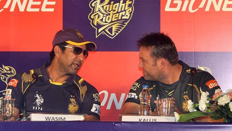 Jacques Kallis (right) was brought in as Trevor Baylissâ replacement, who joined England as their head coach © IANS