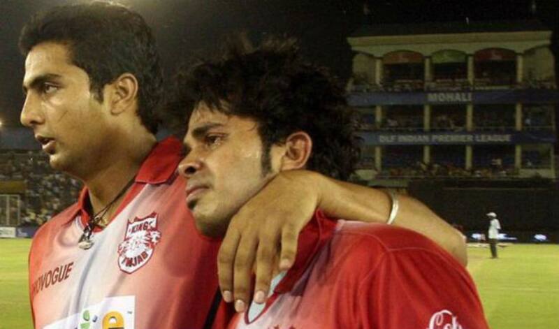 VRV Singh (left) consoling S Sreesanth after he was reportedly slapped by Harbhajan Singh during IPL season 1.