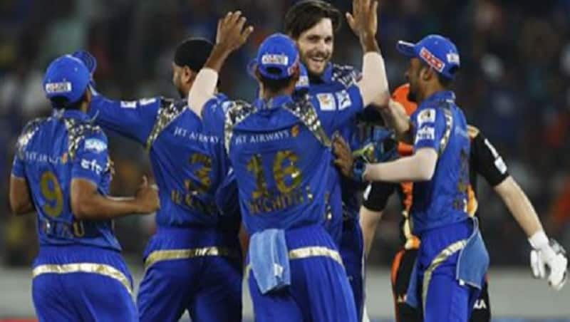 Mumbai Indians will lock horns with Kings XI Punjab in the 21st game of the IPL © IANS