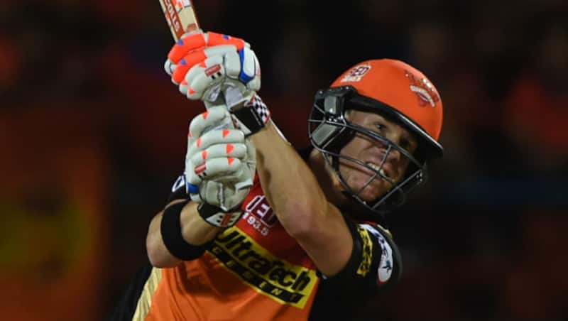 David Warner will want to take the orange cap away from Virat Kohli &copy; AFP