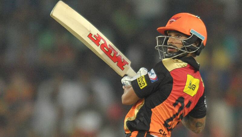 Sunrisers-Hyderabad-Shikhar-Dhawan-plays-a-shot