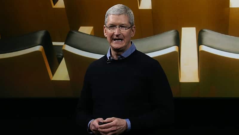 Tim Cook came to watch the game in sweltering heat but he was not complaining much &copy; Getty images (File Photo)