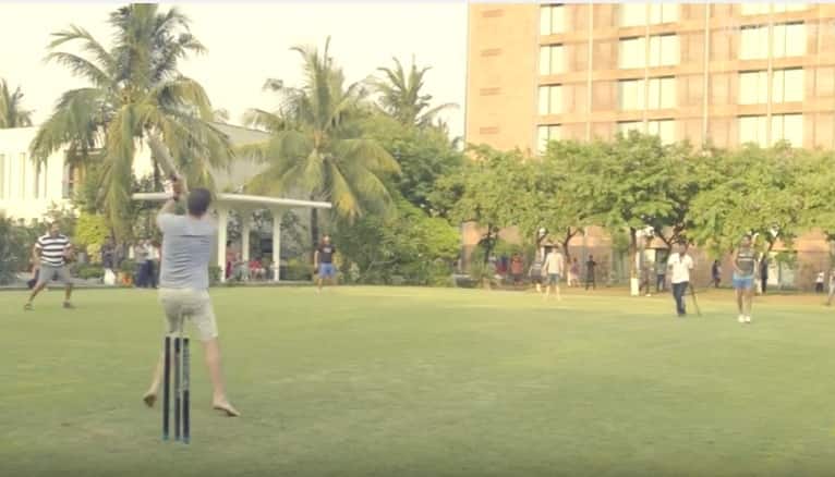 Video: ‘Kolkata Knight Riders’ unwind with lawn-cricket on day off