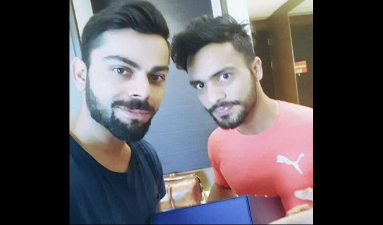 Look what Virat Kohli gifted to Sarfaraz Khan, Yuzvendra Chahal and Mandeep Singh