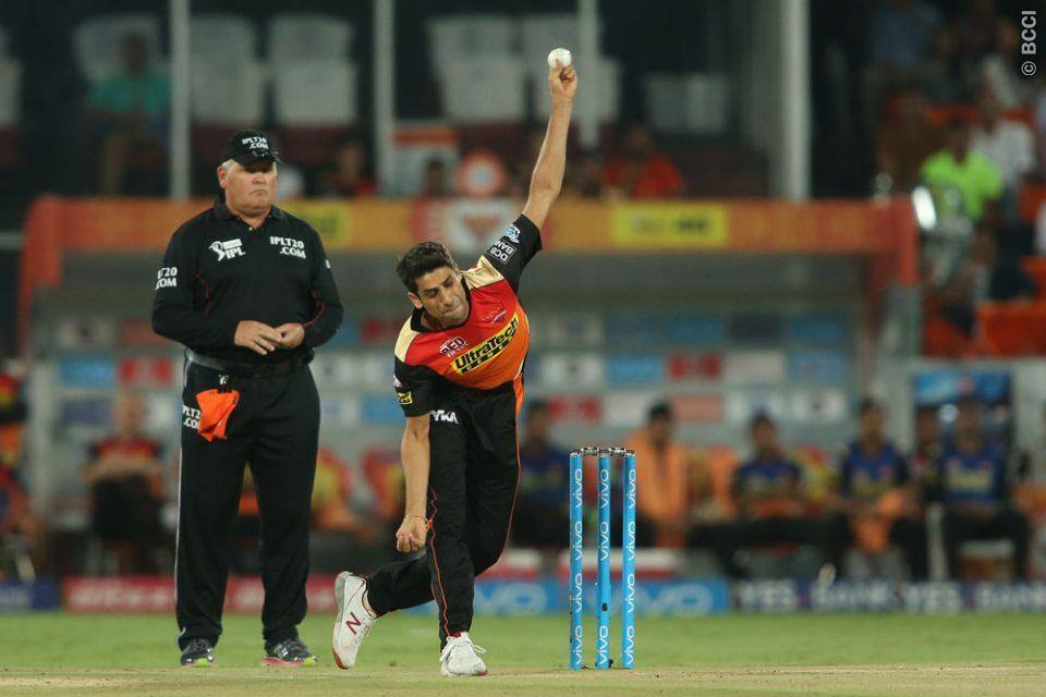 IPL 2016: Ashish Nehra ruled out of the Indian Premier League