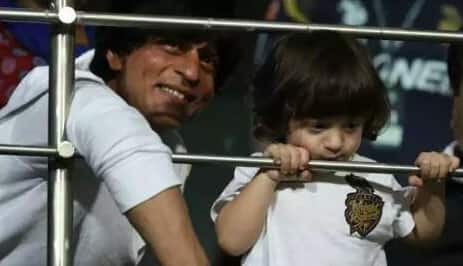 Shah Rukh Khan tweets on “sacrifices he makes for KKR”; readies himself for his first game this season