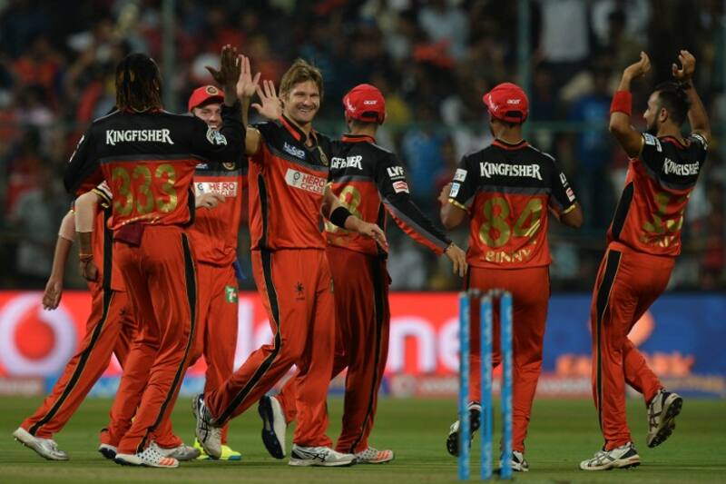 RCB and few other teams have their task cut out to reach the playoffs in IPL 9 © AFP