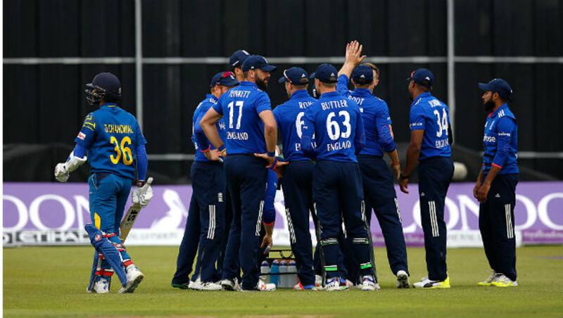 England won the fourth ODI by six wickets &copy; Getty Images