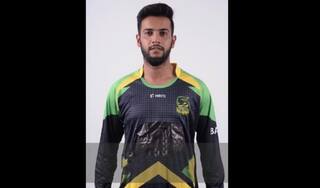 Imad Wasim joins the ‘no liquor logo’ bandwagon; refuses to wear beer logo on CPL shirt