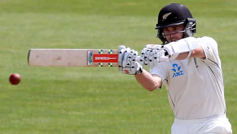 Kane Williamson departed for 113 &copy; Getty Images