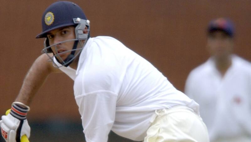 Yuvraj Singh was dismissed for 4 by Ankit Rajpoot on Day One of five-day match of Duleep Trophy &copy; AFP