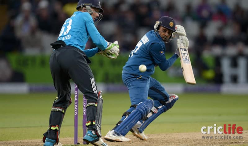 Mahela Jayawardene had the nerves to perform under tough and demanding times. (Courtesy: Getty Images)