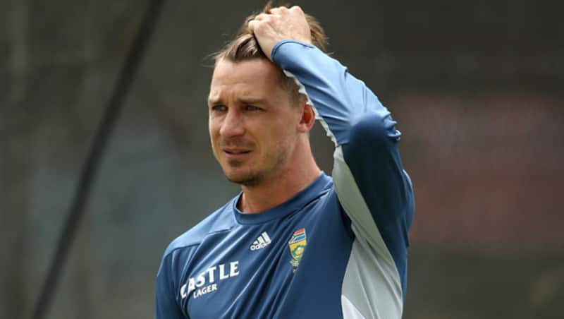 Dale Steyn picked up three wickets in the first innings of New Zealand on Day 3 of 2nd Test &Acirc;&copy; AFP