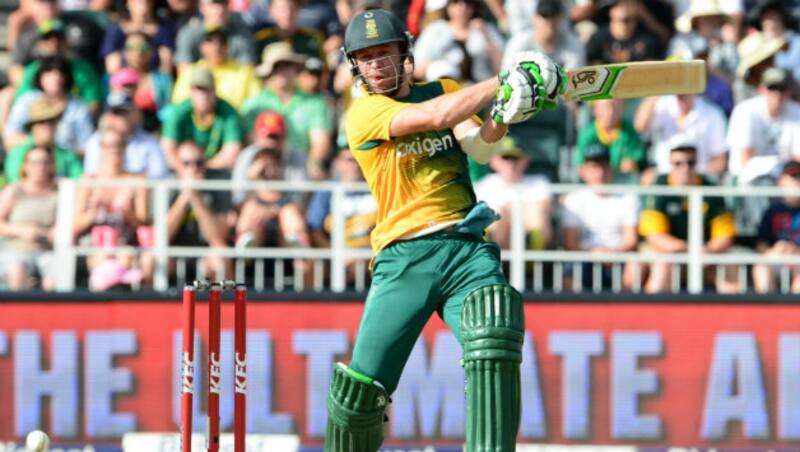 AB de Villiers injured his left elbow in August &Acirc;&copy; Getty Images