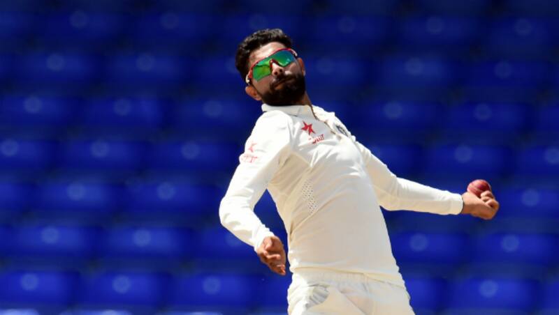 Ravindra Jedeja claimed 10 wickets in the final of Duleep Trophy &copy; AFP 