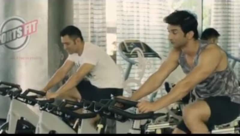 MS Dhoni (Left) along with Reel Dhoni Sushant Singh Rajput. Phooto Courtesy: Screenshot from Sushant Singh Rajput's Instagram account