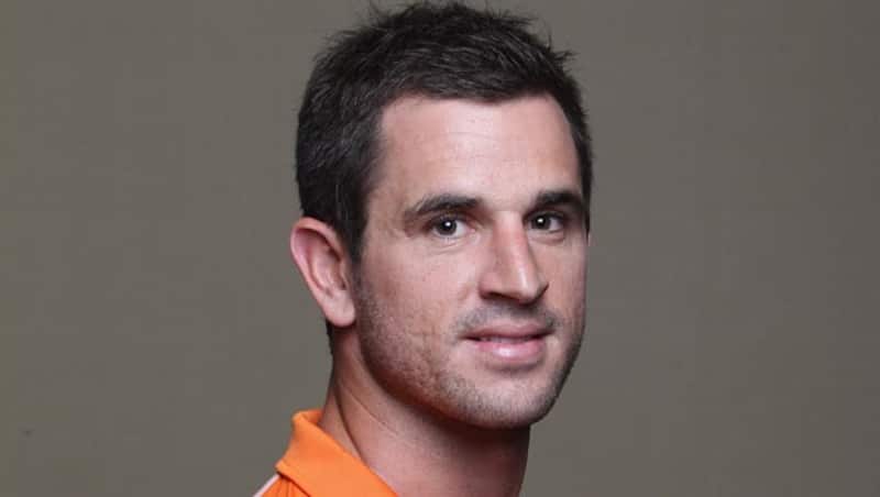 Ryan ten Doeschate scored 109 in the previous innings against Leicestershire &Acirc;&copy; Getty Images