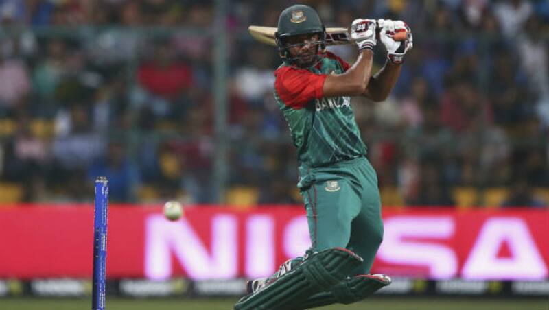 Barisal Bulls skipper Mahmudullah was among the top run-getters in BPL 2015 &copy; Getty Images