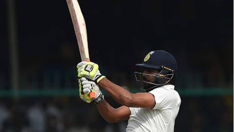 Ravindra Jadeja excelled with the bat, helping India to 318 &Acirc;&copy; AFP
