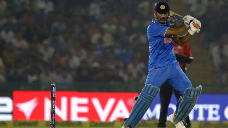 LIVE Cricket Score, India vs New Zealand, India vs New Zealand live score, ind vs nz 3rd ODI, ind vs nz live score, india vs New Zealand live streaming, India Vs New Zealand Highlights, India Zealand Mohali