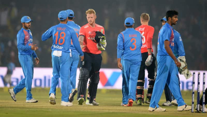 भारत बनाम इंग्लैंड  © AFP