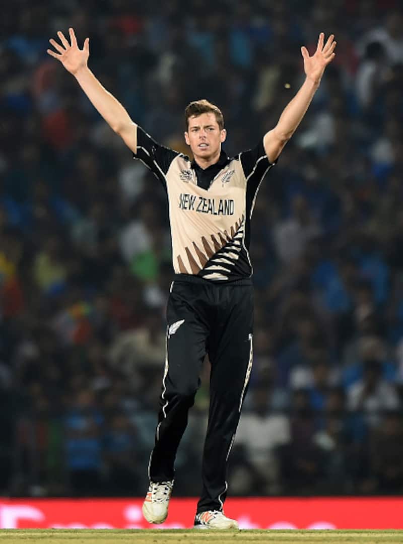 Mitchell Santner ended 2016 with 21 Tests & 16 ODI scalps © Getty Images
