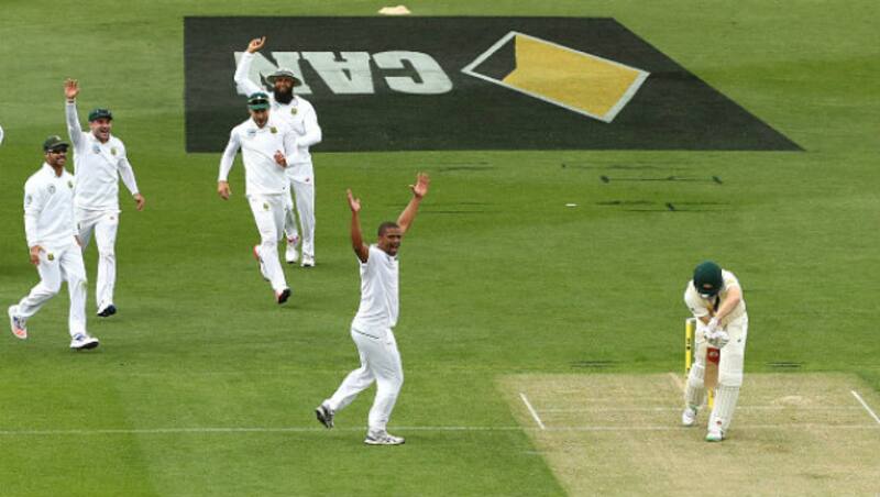 Philander dismisses Voges. (Courtesy: Getty Images)
